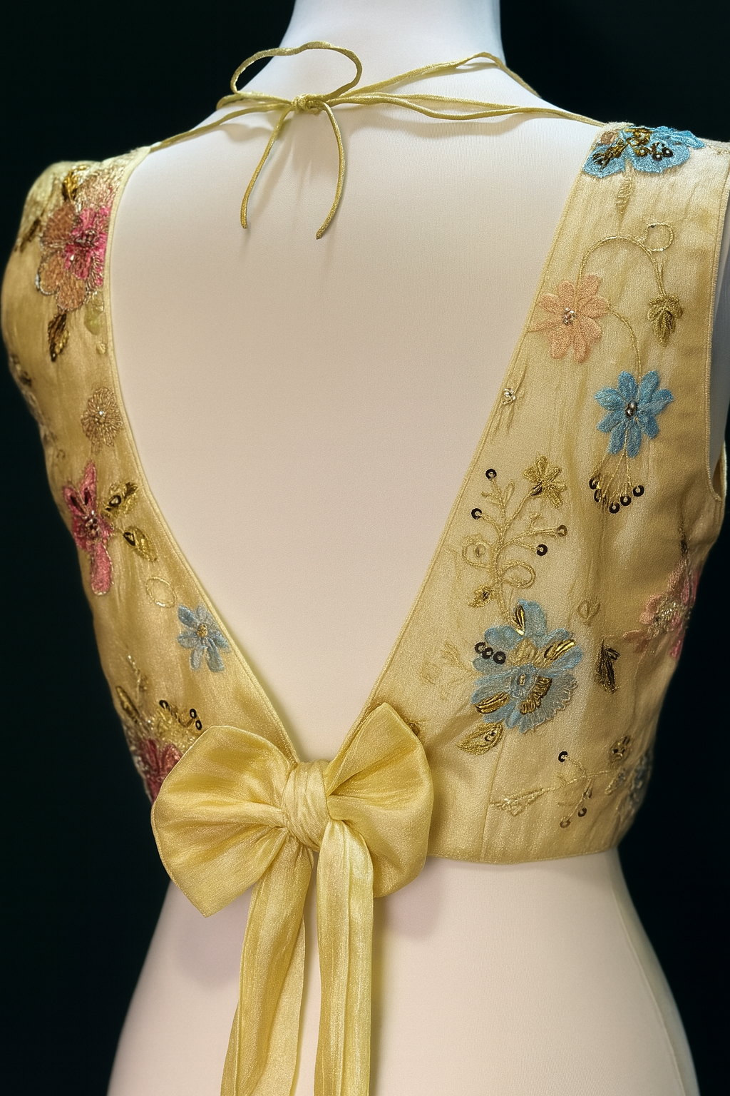 White designer blouse with Bow detailing