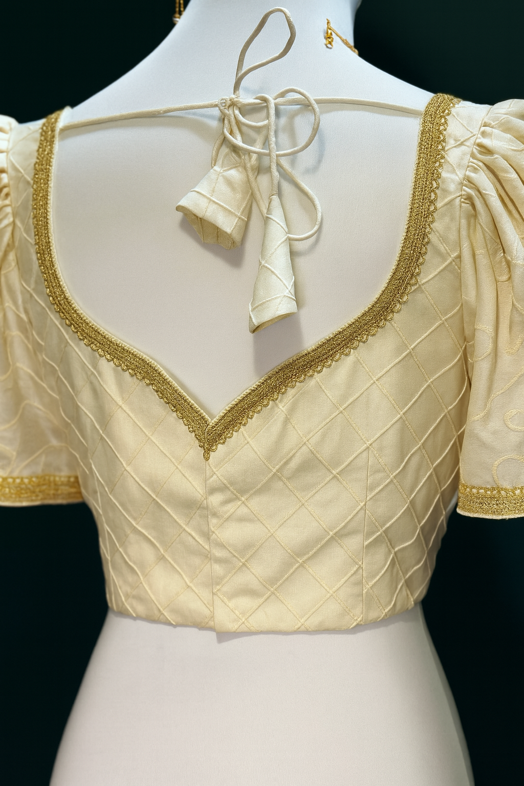 White puff sleeve blouse