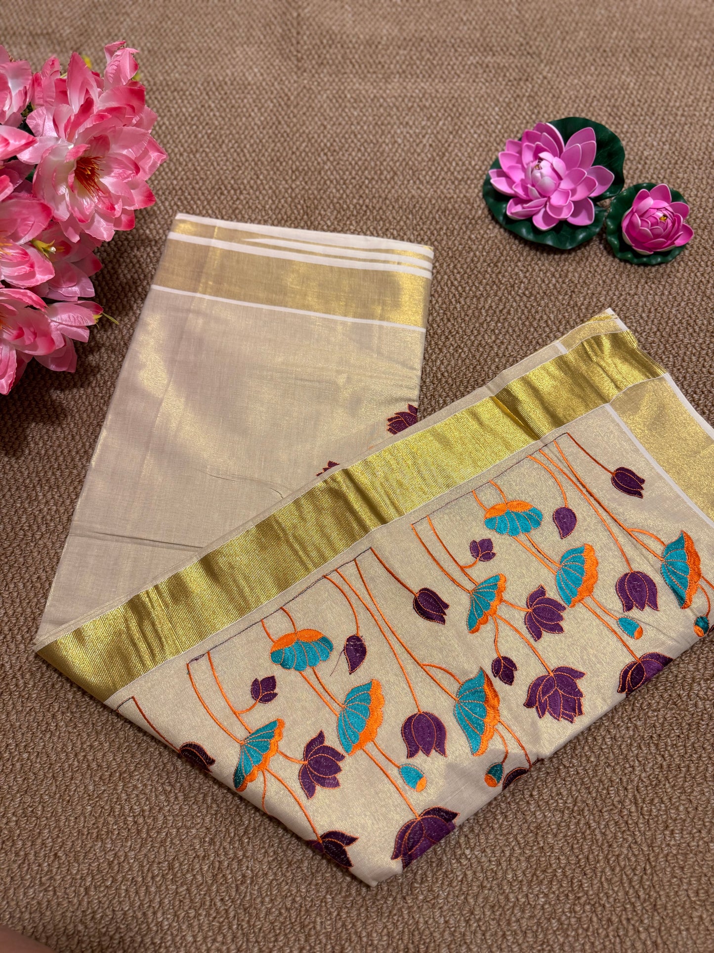 Flower Design Set Saree - Kerala saree