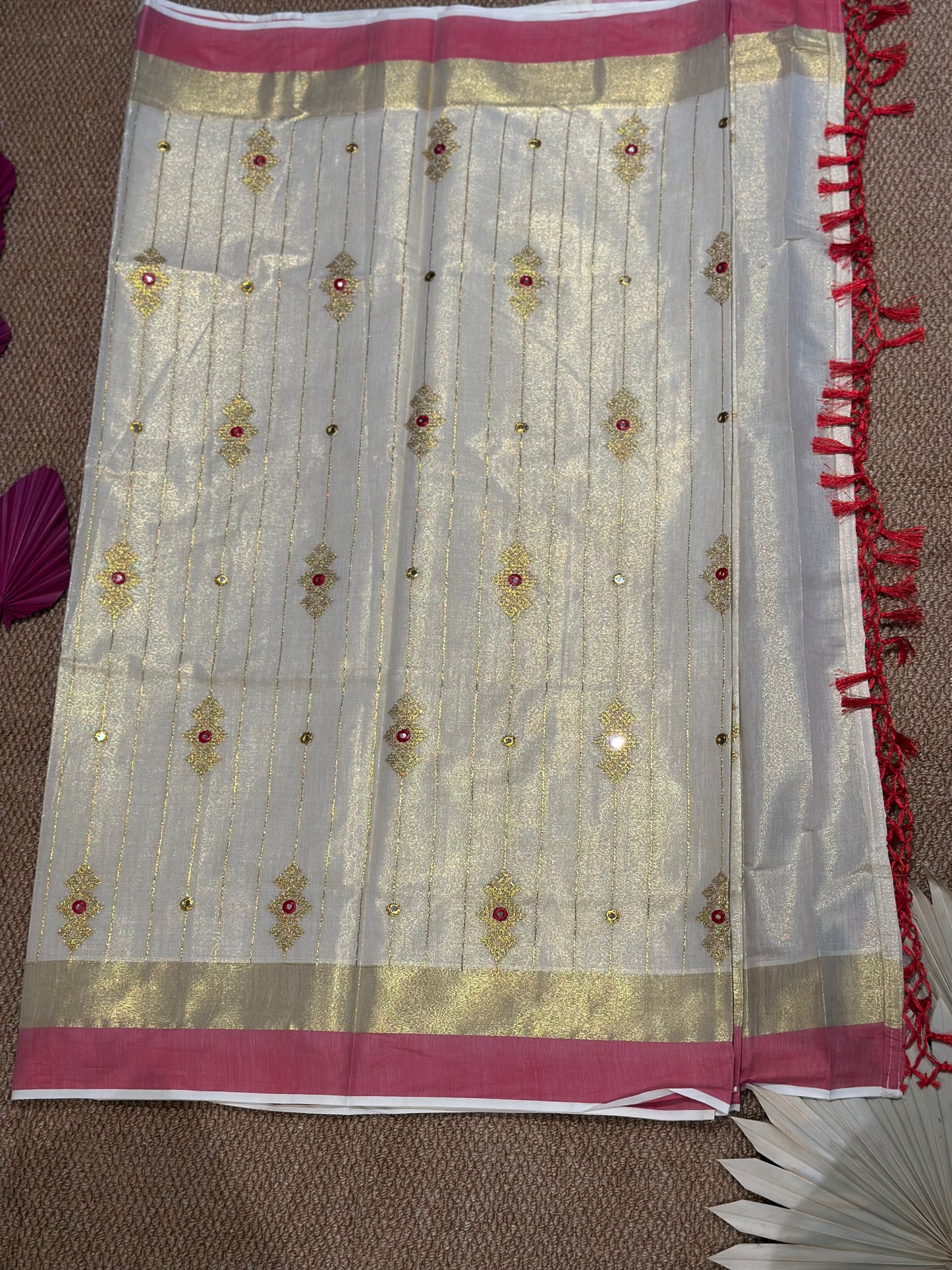 Ivory Kerala Kasav Saree with Red Border & Mirror Work